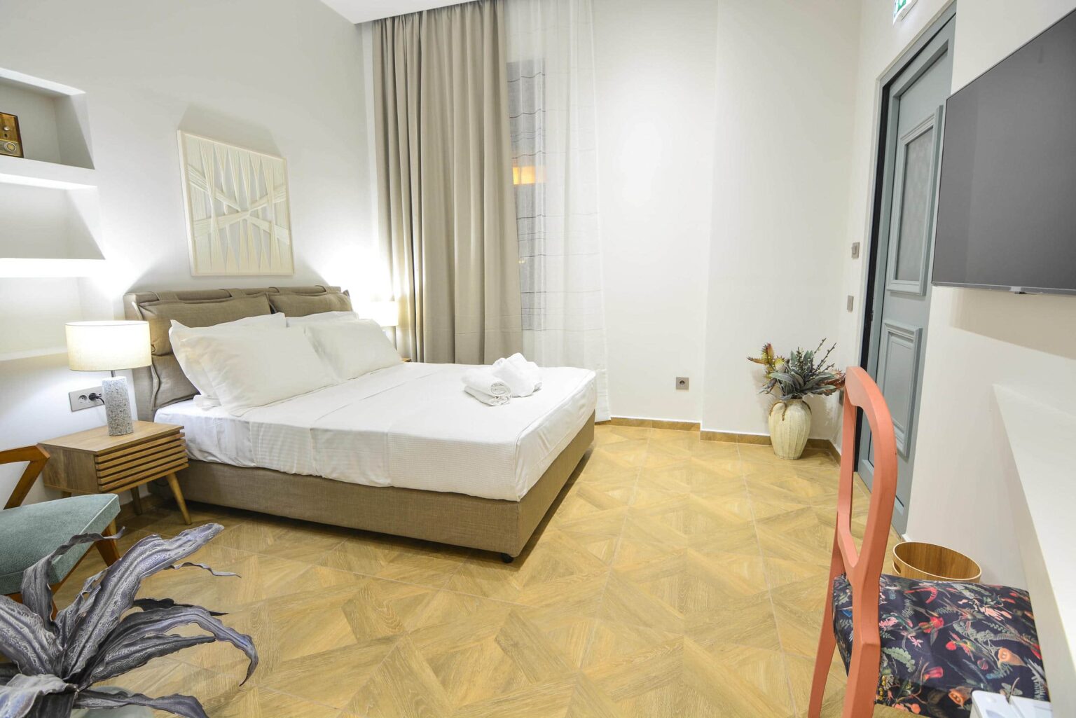 Room 4