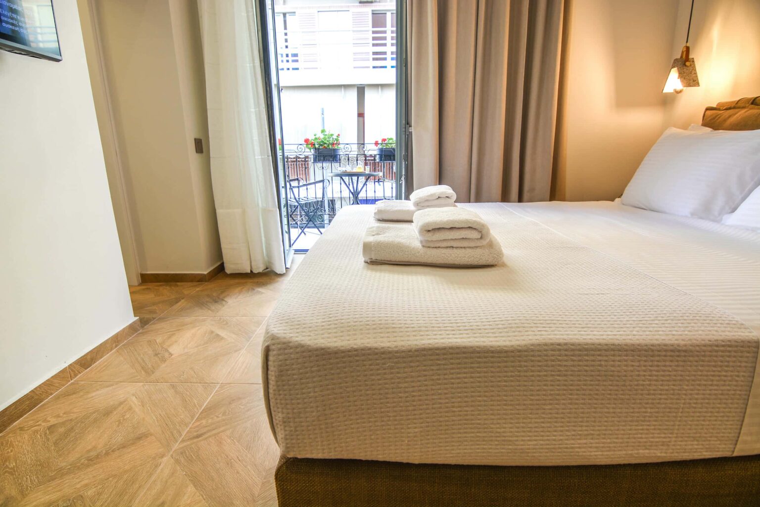 Room 5 4