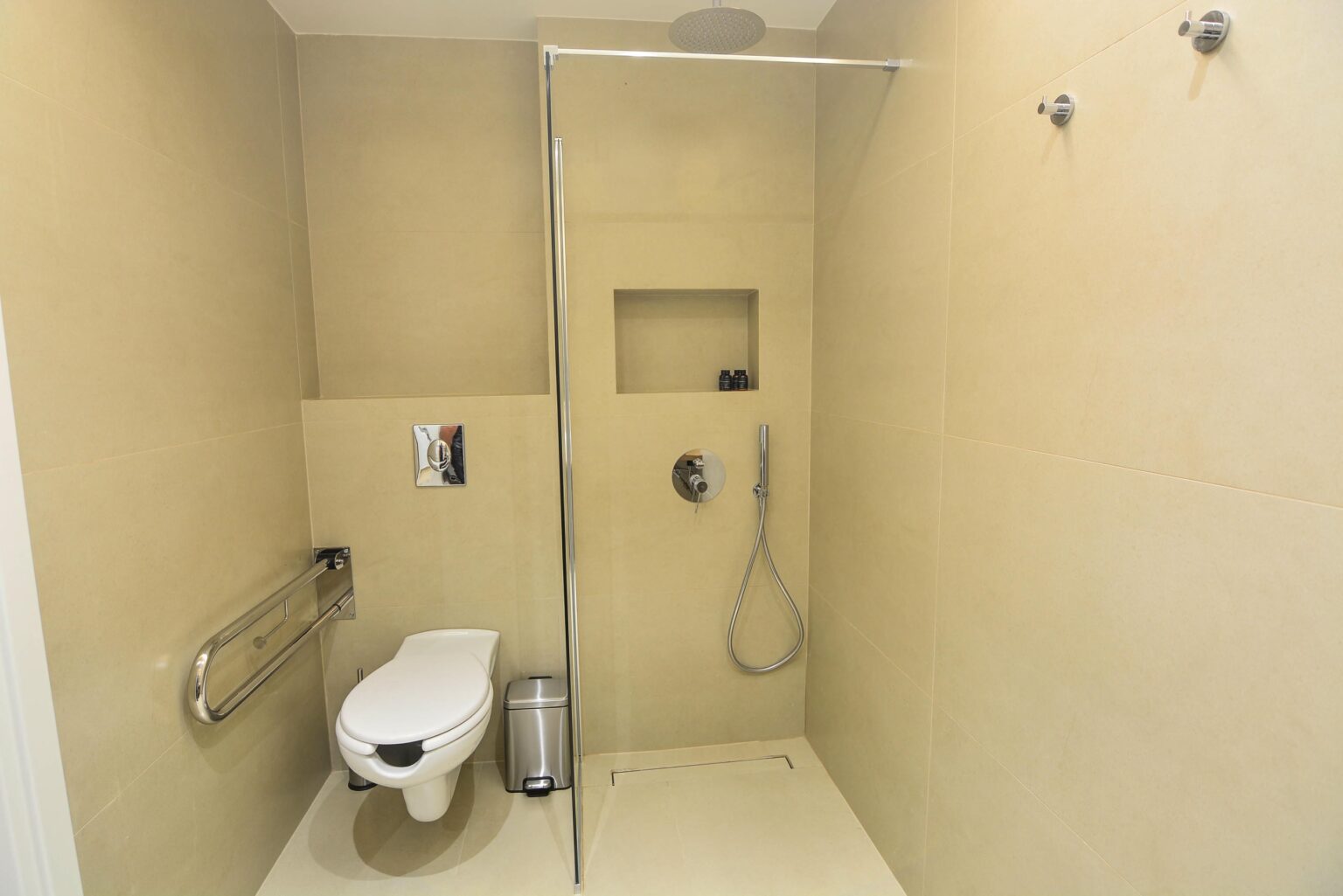 Room 7