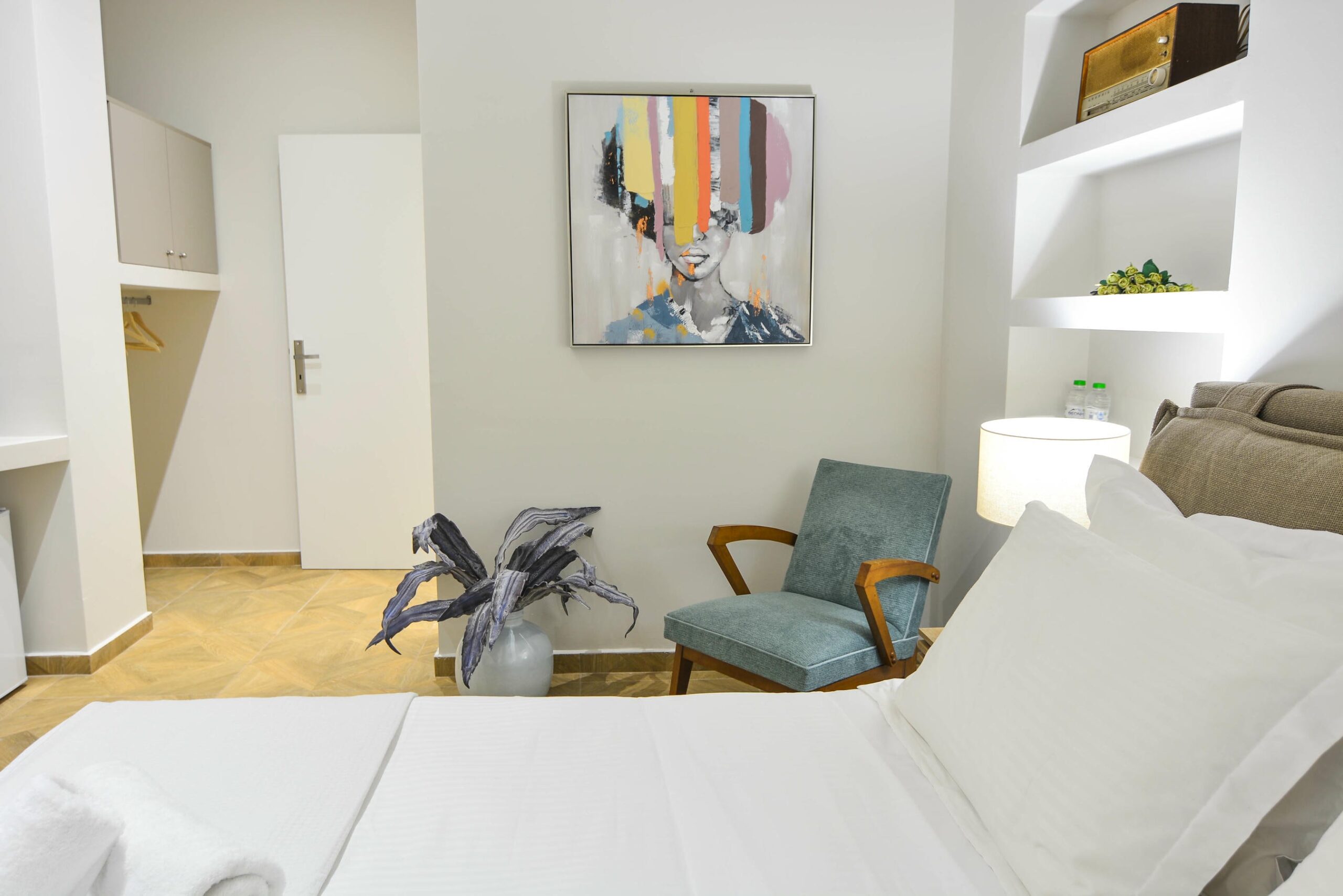 Room 8
